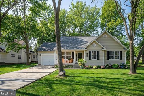 219 Santa Maria Ave, COLONIAL BEACH, VA, 22443-4755 | Card Image