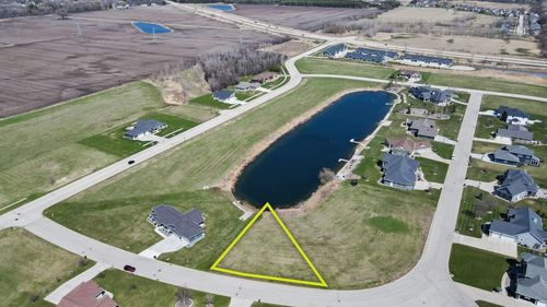1039 Deer Run, FOND DU LAC, WI, 54935-9753 | Card Image