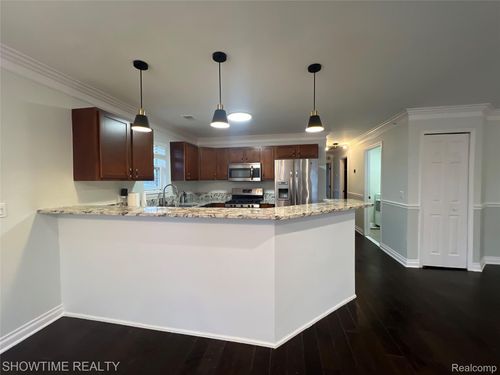 8357 Williamstown Drive, Shelby Charter Township, MI, 48316 | Card Image