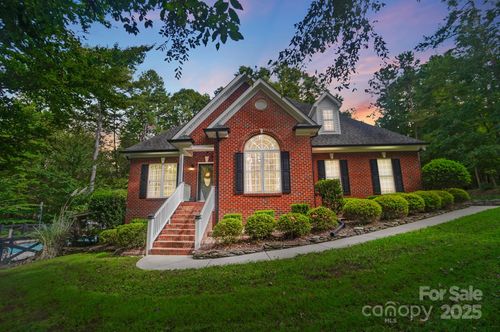 14001 Cabarrus Station Rd, Midland, NC, 28107-8228 | Card Image