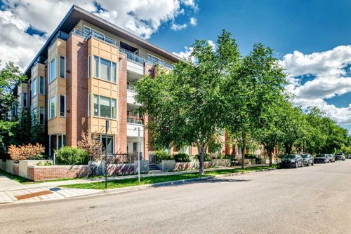402-1010 Centre Ave Ne, Calgary, AB, T2E9C4 | Card Image