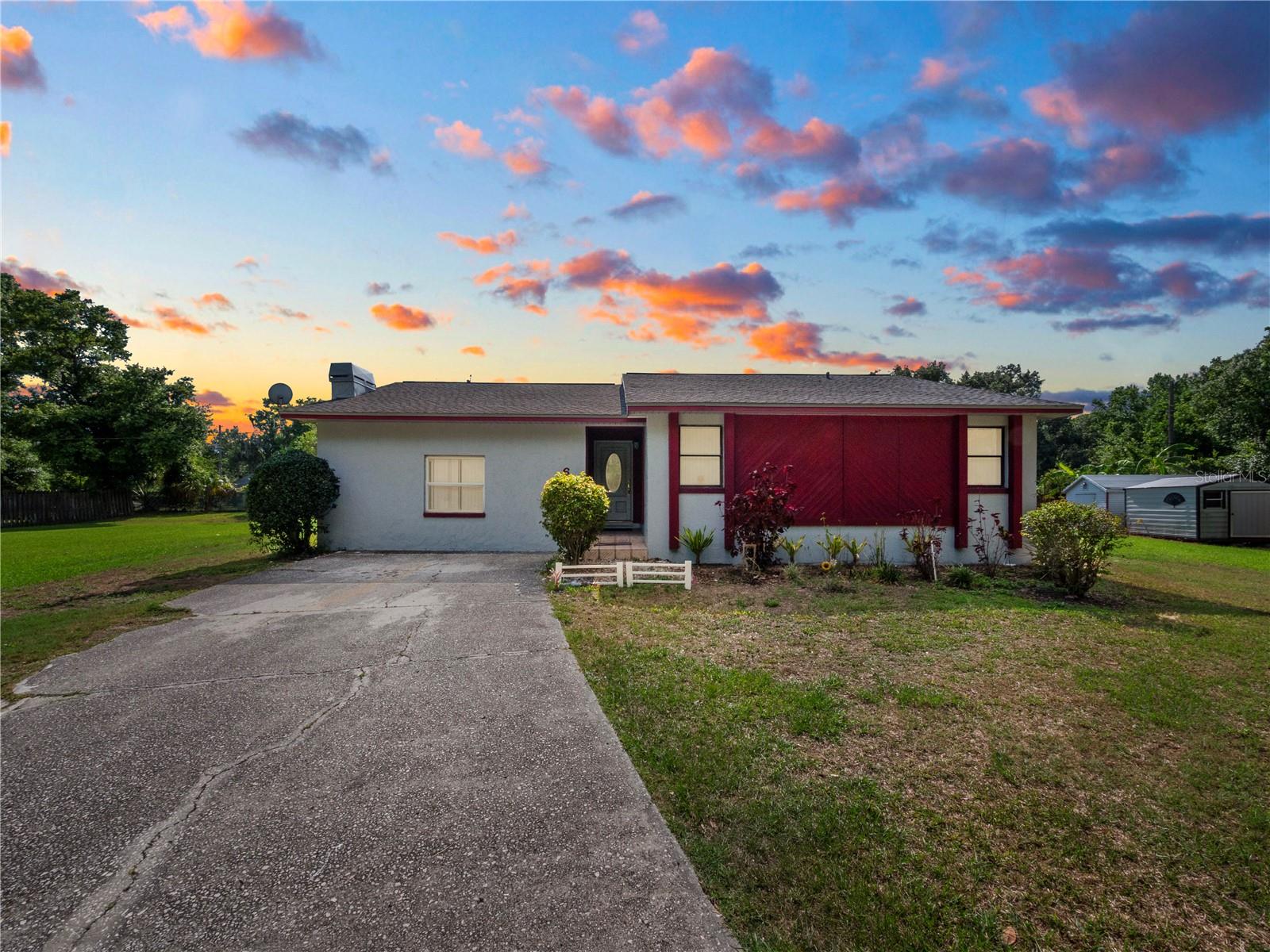 Farris Dr, Lakeland, FL 33811