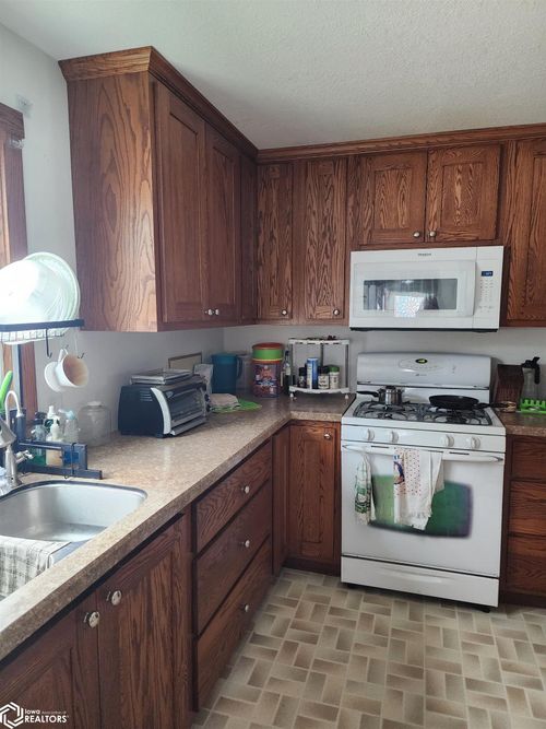 203 S Wooster, Algona, IA, 50511 | Card Image