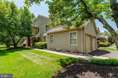 115 Bridle Ln, AMBLER, PA, 19002-2045 | Card Image