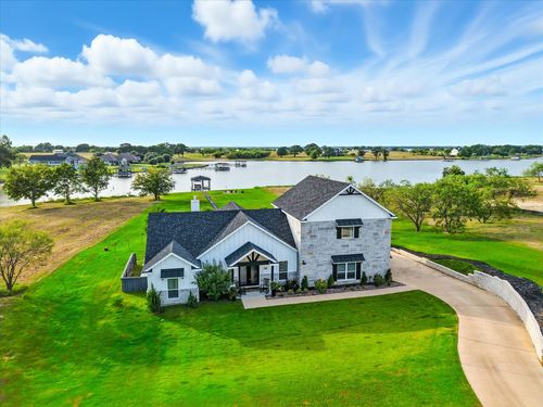 7025 Lake Vista Dr, Streetman, TX, 75859-7294 | Card Image