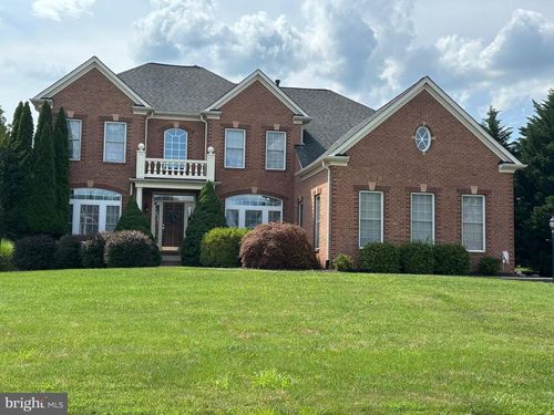 7285 Joffa Cir, WARRENTON, VA, 20187-5803 | Card Image