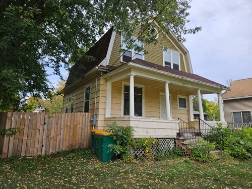 1212 Saint Joseph Ave, Albert Lea, MN, 56007-3037 | Card Image