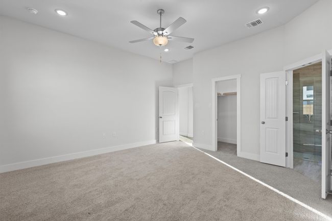 19112 Ariel Elena Way, House other with 5 bedrooms, 4 bathrooms and 6 parking in Pflugerville TX | Image 13