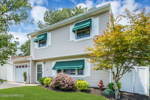 341 17th Ave, Brick, NJ, 08724-1661 | Card Image