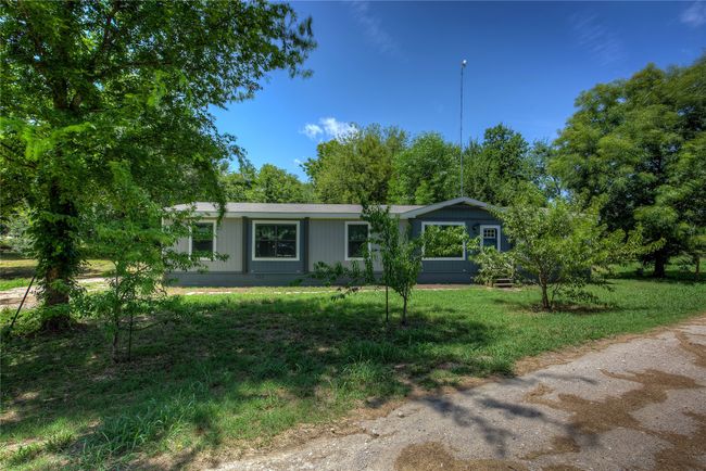 Single story home featuring a front yard | Image 5