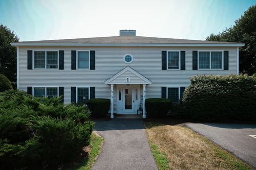 17-17 Clearview Dr, Scarborough, ME, 04074-8317 | Card Image