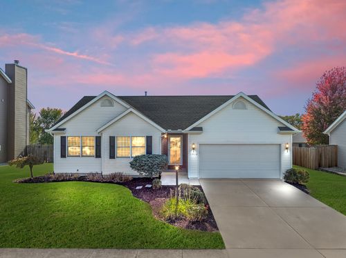 1914 Cobblestone, Washington, IL, 61571-3429 | Card Image