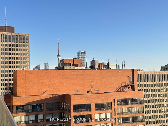1706 - 57 St Joseph St, Condo with 2 bedrooms, 1 bathrooms and 1 parking in Toronto ON | Image 16