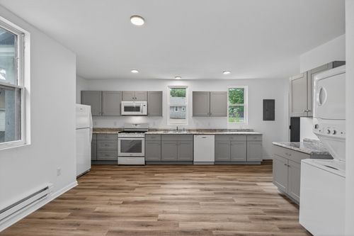 3429 Aldrich Ave S, Minneapolis, MN, 55408-4143 | Card Image