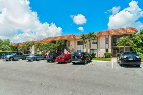 203-341 Lakeview Dr, Weston, FL, 33326-1343 | Card Image