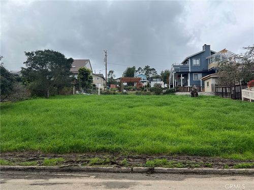 1739 Arliss Drive, Cambria, CA, 93428 | Card Image