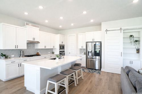 129 Milagro, Boerne, TX, 78006-2898 | Card Image