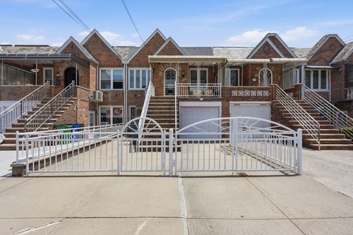 2545 Hubbard St, Brooklyn, NY, 11235-6222 | Card Image