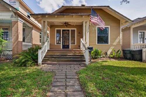 3617 Avenue O 1/2, Galveston, TX, 77550 | Card Image