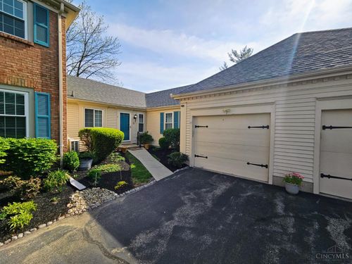 1 Saint James Ct, Fairfield, OH, 45014-5228 | Card Image