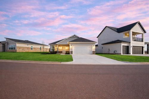 18020 Anthem Boulevard, Edmond, OK, 73012 | Card Image