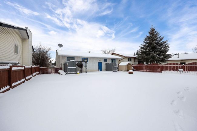 137 Parmenter Cres, House other with 5 bedrooms, 2 bathrooms and 2 parking in Fort Mcmurray AB | Image 27