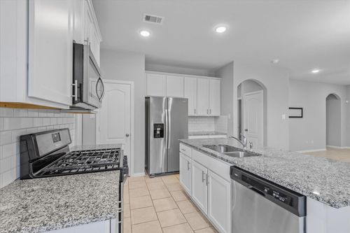 31634 Heguy Pass, Fulshear, TX, 77441-1954 | Card Image