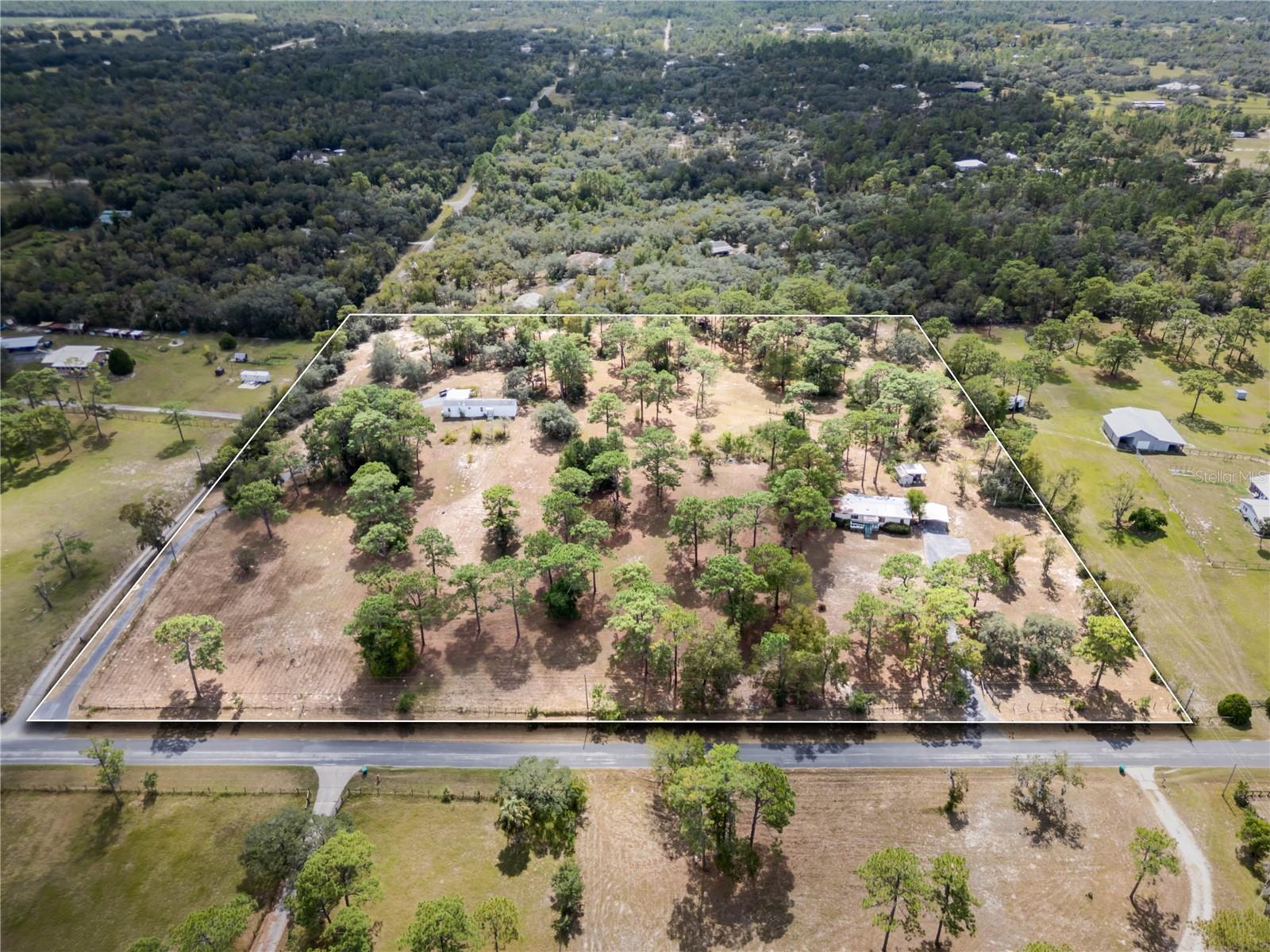Residential in DUNNELLON 4