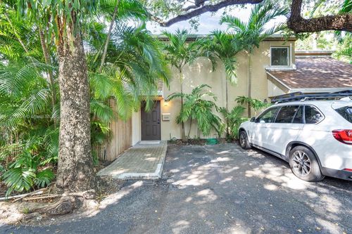 5-3235 Mcdonald St, Coconut Grove, FL, 33133-5118 | Card Image