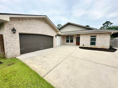 1180 French Quarter Way, Fort Walton Beach, FL, 32547-6121 | Card Image