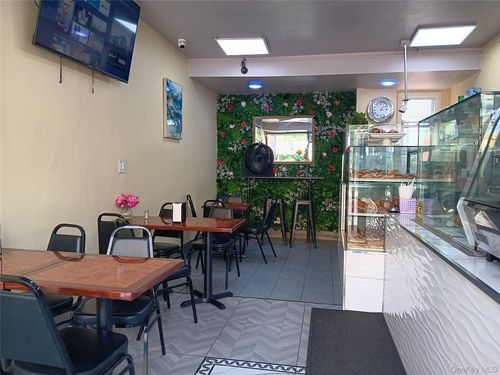 87-70 Lefferts Boulevard, New York, NY, 11418 | Card Image