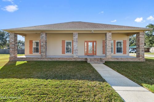 400 S Burke Ave, Long Beach, MS, 39560-6118 | Card Image
