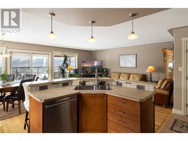 5380 Learmouth Rd, House other with 3 bedrooms, 3 bathrooms and 2 parking in Coldstream BC | Image 24
