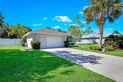 4 Burne Place, House other with 3 bedrooms, 2 bathrooms and null parking in Palm Coast FL | Image 2