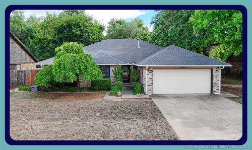 208 Se 30th Street, Moore, OK, 73160 | Card Image