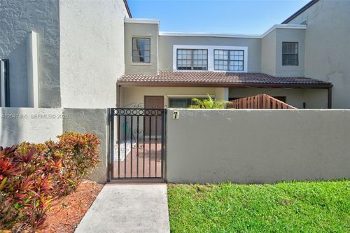 7-10505 Sw 153rd Ct, Miami, FL, 33196-2724 | Card Image
