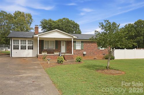 115 Arc St, Bessemer City, NC, 28016-8739 | Card Image