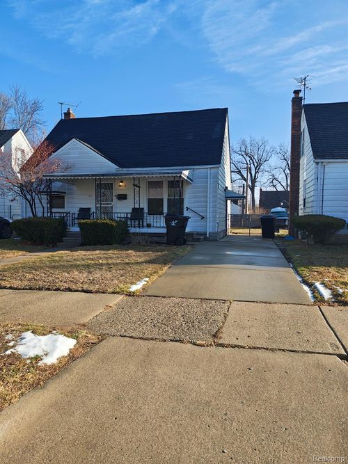 19510 Dresden St, Detroit, MI, 48205-1625 | Card Image