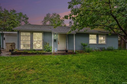 710 Patterson Drive, South Bend, IN, 46615-3320 | Card Image