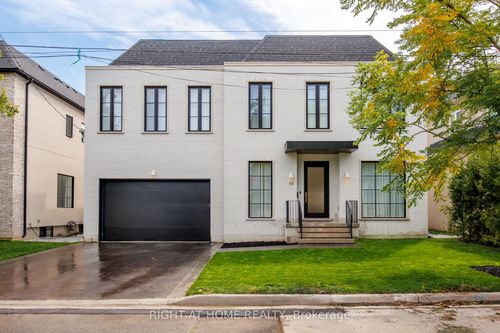 59 Verwood Ave, North York, ON, M3H2K8 | Card Image