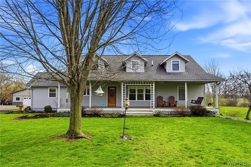 3129 Fruit Ave, Medina, NY, 14103-9540 | Card Image