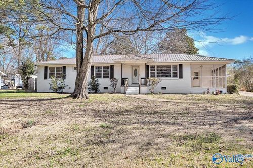 806 6th St Ne, Arab, AL, 35016-1108 | Card Image