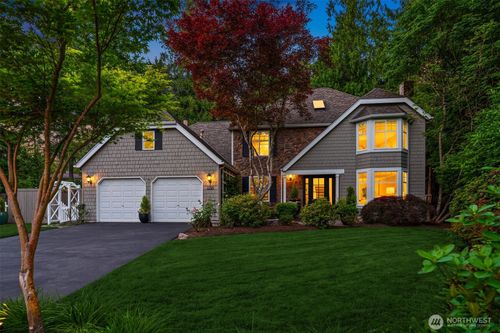 2236 224th Pl Ne, Sammamish, WA, 98074-4020 | Card Image