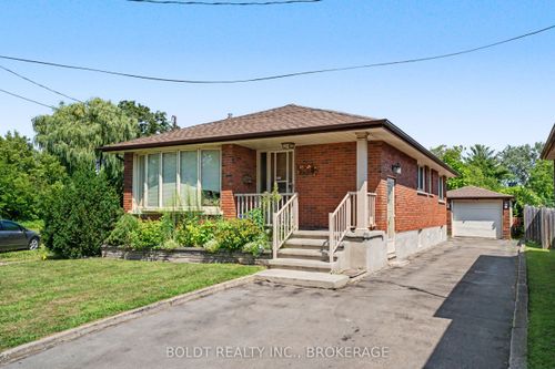 5568 Drummond Rd, Niagara Falls, ON, L2G4L3 | Card Image