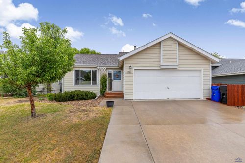 1222 Harvest Ln, RAPID CITY, SD, 57701-2108 | Card Image