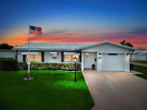 810 Sw 8th Ave, Boynton Beach, FL, 33426-4769 | Card Image