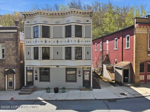 171 W Broadway, Jim Thorpe, PA, 18229-1930 | Card Image