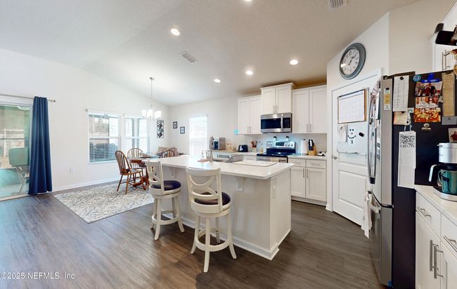 4128 Spring Creek Ln, House other with 3 bedrooms, 2 bathrooms and null parking in MIDDLEBURG FL | Image 14