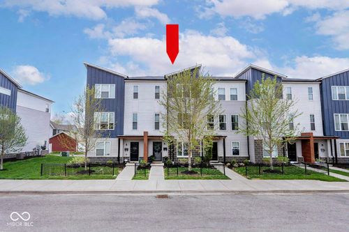 2919 Kirkbride Way, Indianapolis, IN, 46222-4464 | Card Image