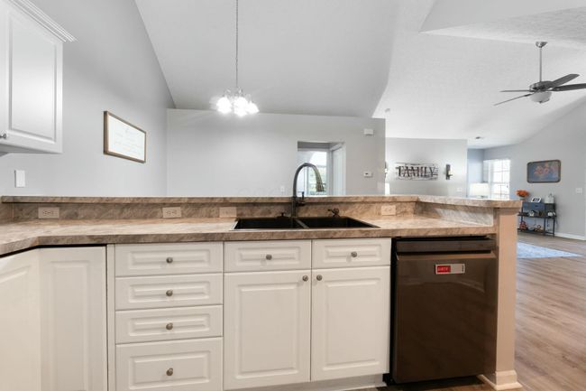 4163 Windbud Dr, Condo with 2 bedrooms, 2 bathrooms and null parking in New Albany OH | Image 24
